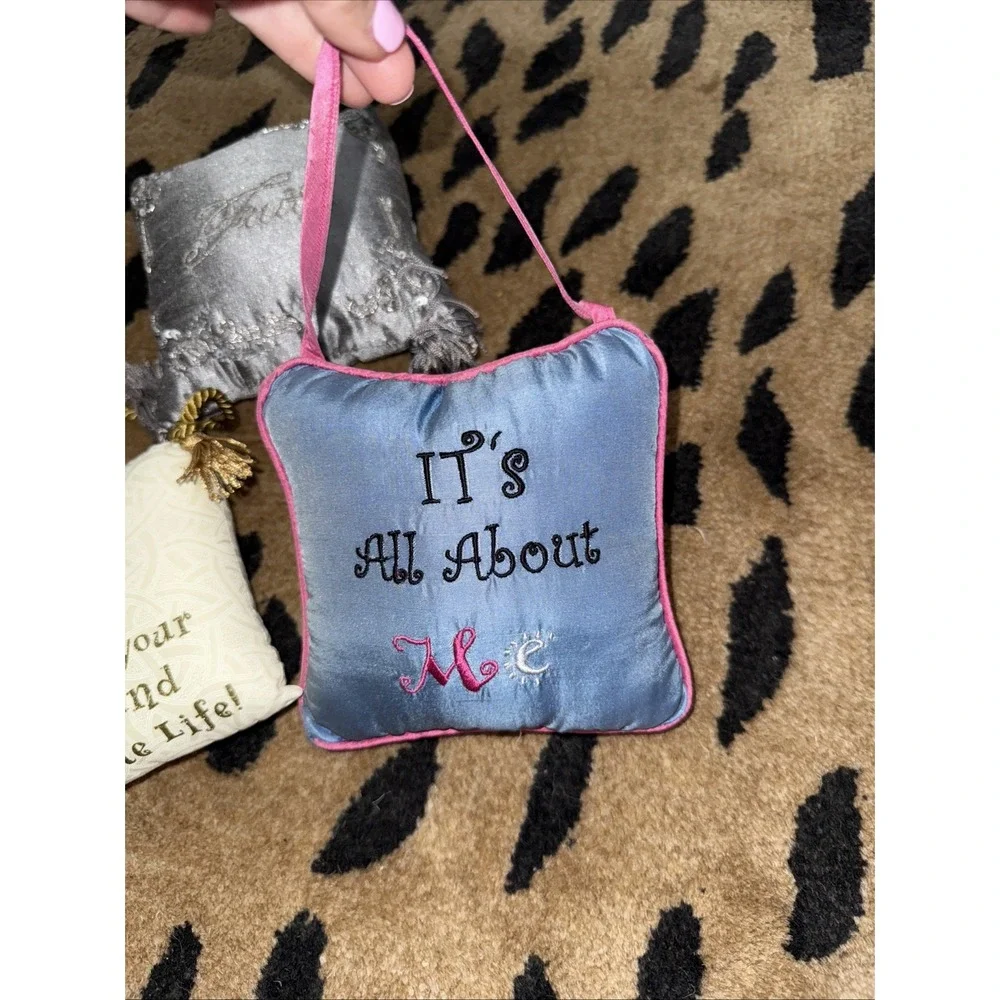 Gift Pillow Set Of 3 ‎ hanging Mini pillows4510